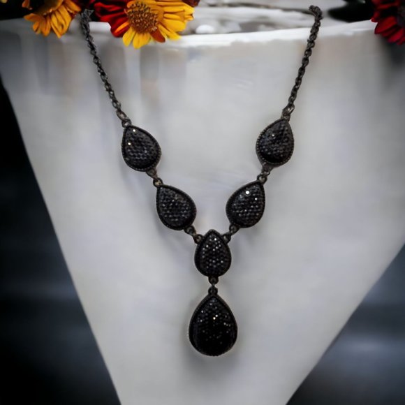 Statement Black Diamante Teardrop Black Stone and Chain Elegant Night Out - Picture 2 of 4